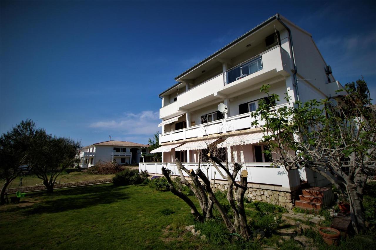 Apartments And Rooms With Parking Space Pag - 13060 Pag Town Εξωτερικό φωτογραφία
