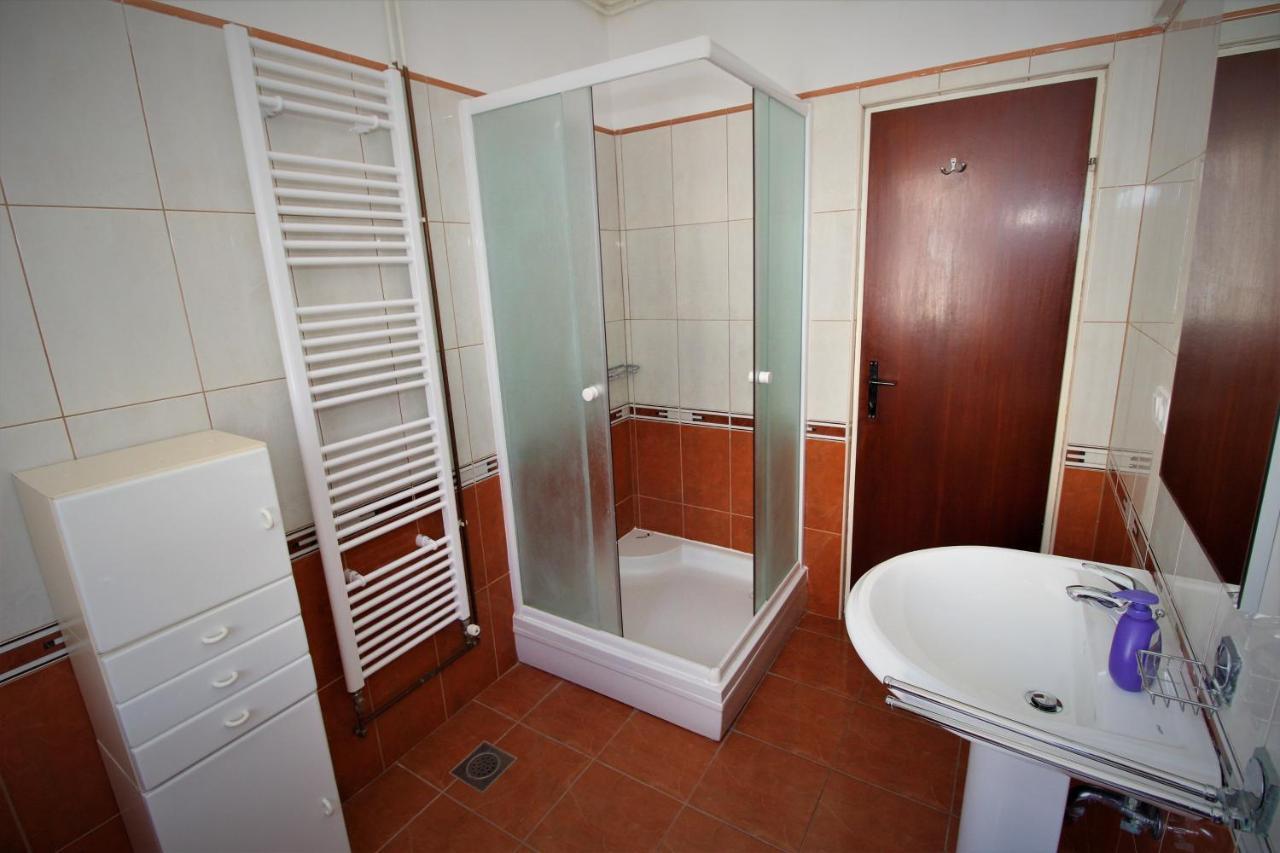 Apartments And Rooms With Parking Space Pag - 13060 Pag Town Εξωτερικό φωτογραφία