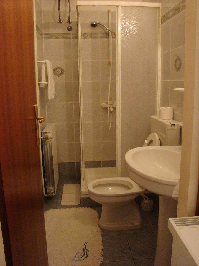 Apartments And Rooms With Parking Space Pag - 13060 Pag Town Εξωτερικό φωτογραφία